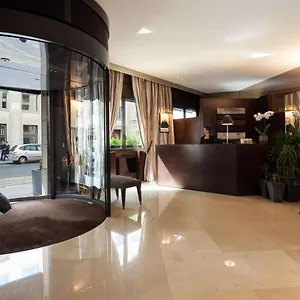 La Du Roy Champs Elysees Hotel Paris